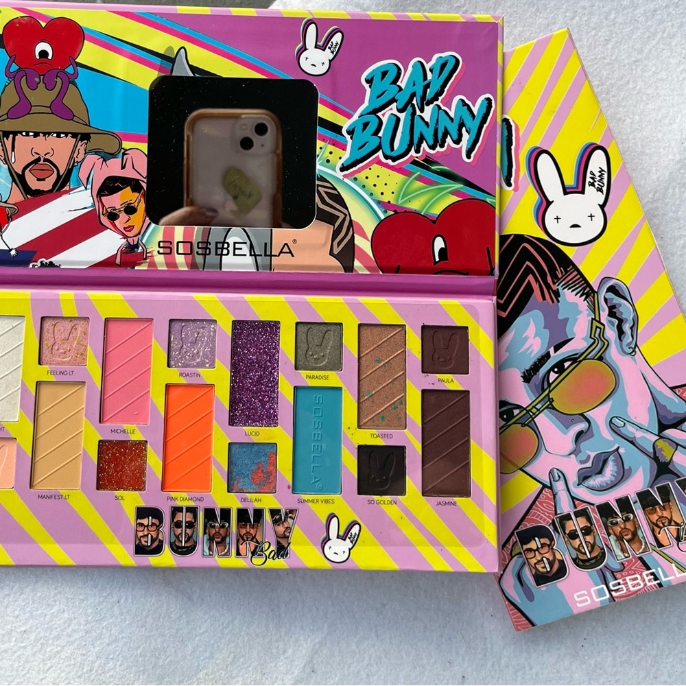 Bad Bunny Eyeshadow Palette